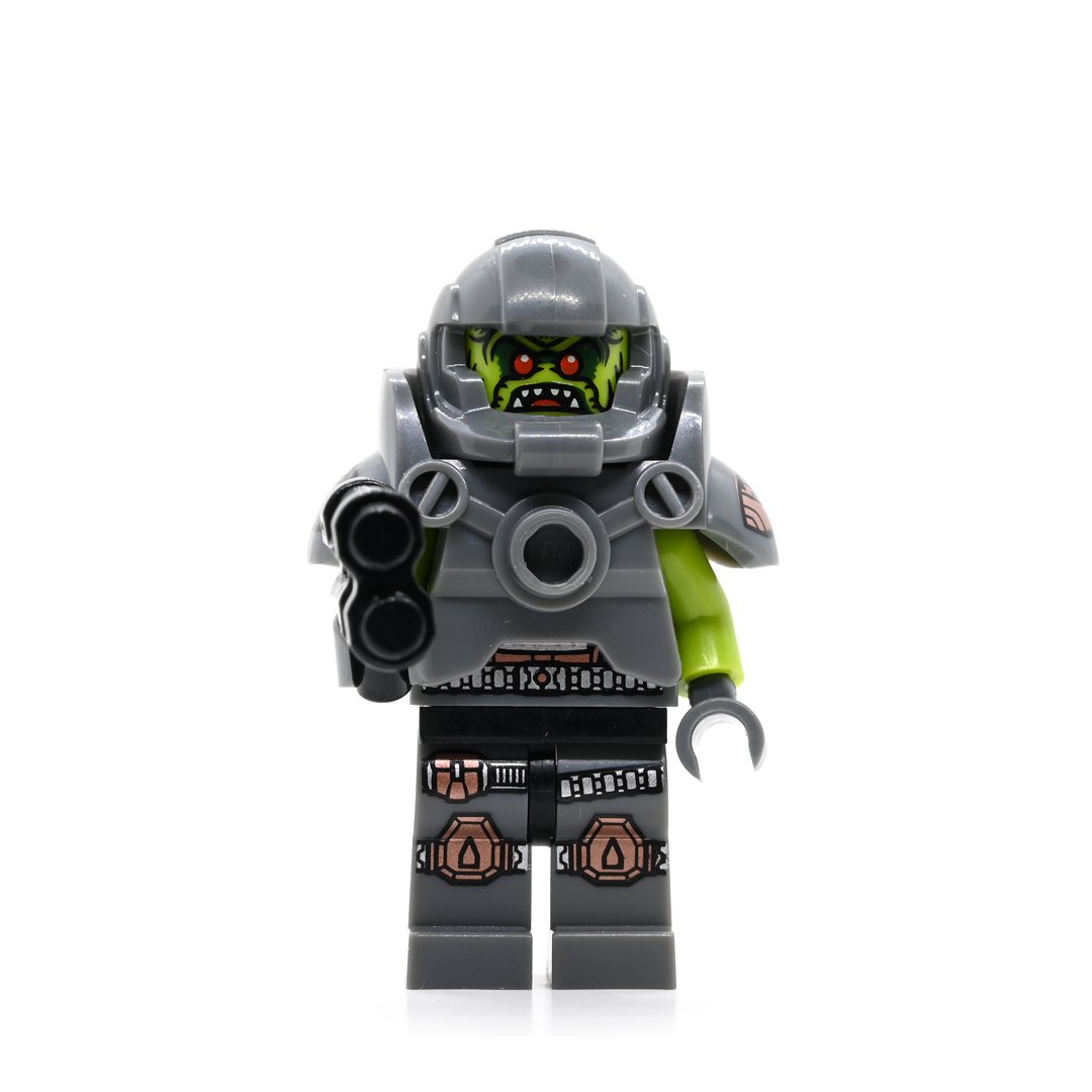 Alien Avenger Lego Minifigures lego.minifigures.world