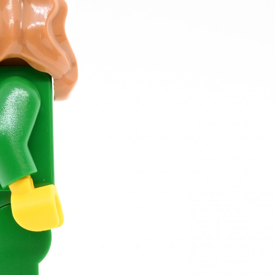 Betsy - | Lego Minifigures | lego.minifigures.world
